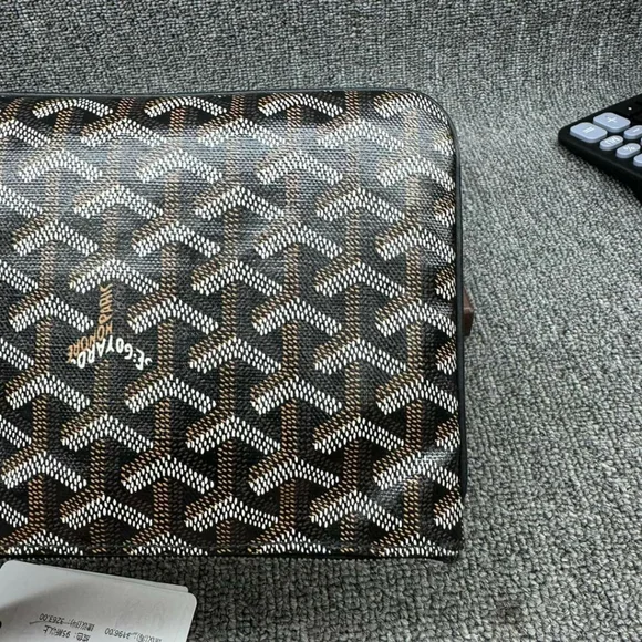 100% Authentic Goyard Canvas Clutch Bag - Picture 3 of 12
